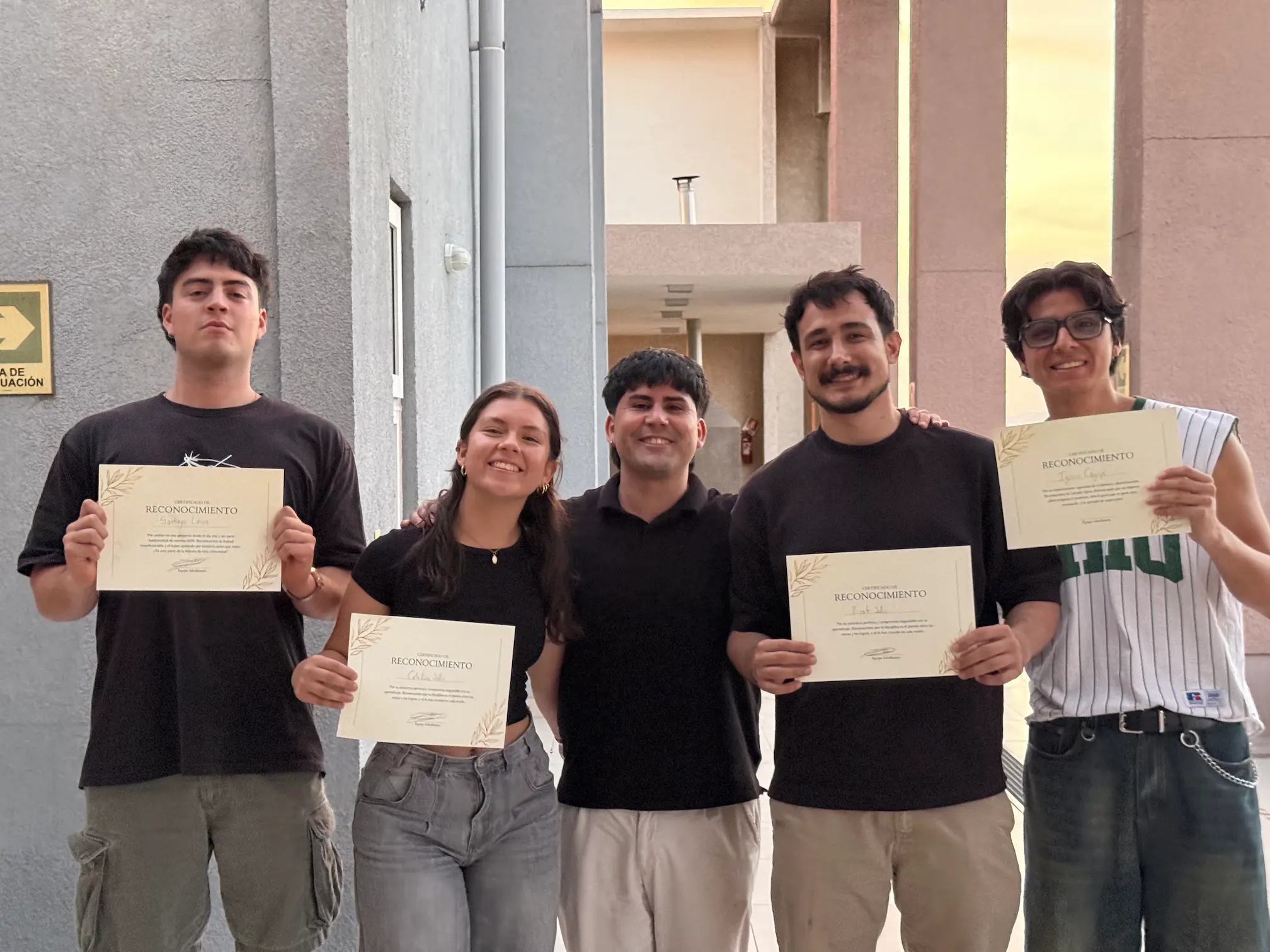 Alumnos ganadores 2025